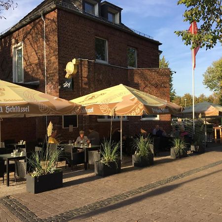 Bed and Breakfast Zum Armen Mann Düsseldorf Exterior foto